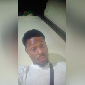 xray, online dating profile photo