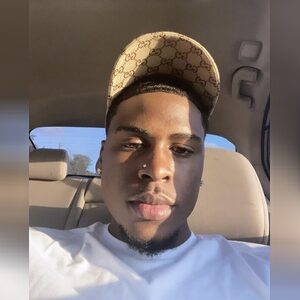 lswavy, online dating profile photo