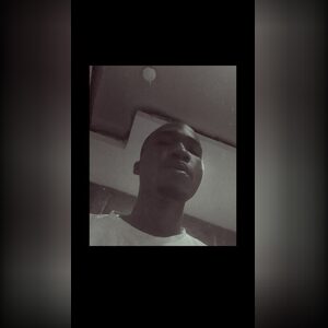 boluwa7-, online dating profile photo