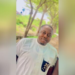 efemana, online dating profile photo