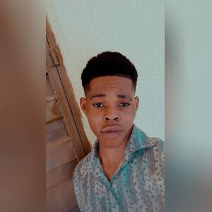 wizzyjbo, online dating profile photo