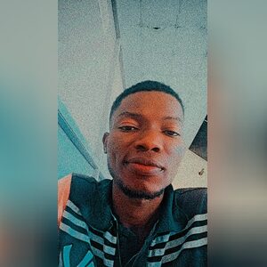 uchukwue, online dating profile photo