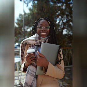 esthbami, online dating profile photo