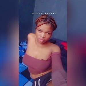 doris_22, online dating profile photo