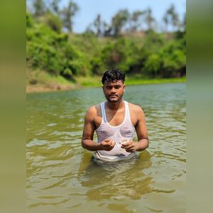hasanvha, online dating profile photo