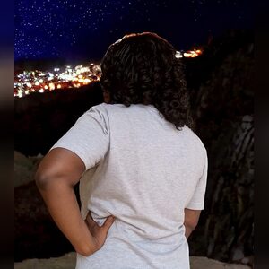 desireola, online dating profile photo