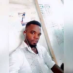 adanu4je, online dating profile photo