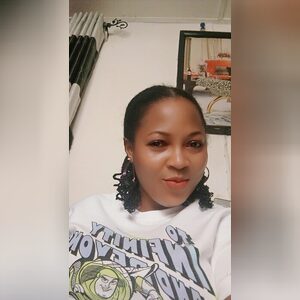 iretomiwaa, online dating profile photo