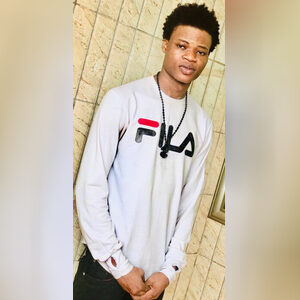 oseweoge, online dating profile photo