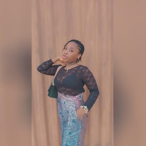 smailie, online dating profile photo