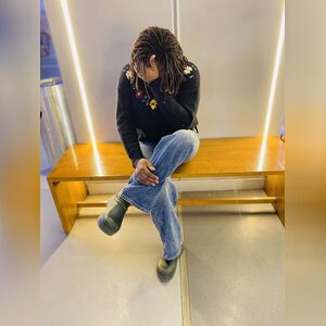 tbisola, online dating profile photo