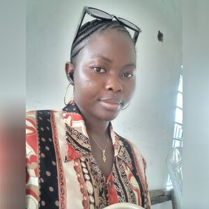 oluwchar, online dating profile photo