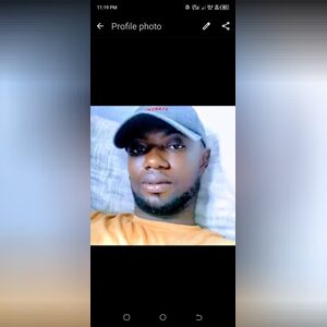 seyi4u25, online dating profile photo