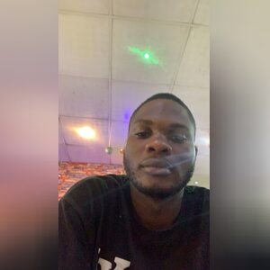 georade, online dating profile photo