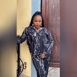 madustel, online dating profile photo