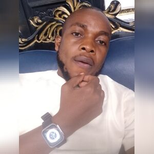 esheyi, online dating profile photo