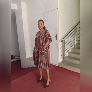 folasara, online dating profile photo