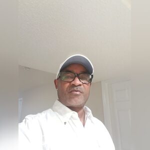 bwalenzo, online dating profile photo