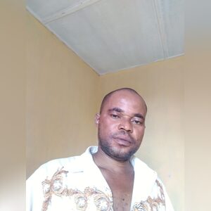 kjohn9-, online dating profile photo