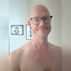 and5, online dating photo