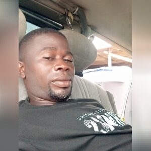 femialad, online dating profile photo