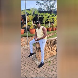 alkayode, online dating profile photo