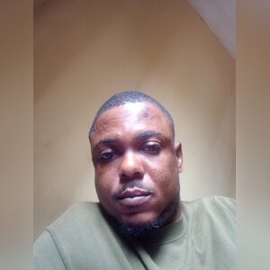 eddybong, online dating profile photo