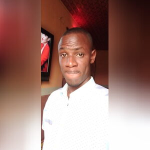 sogungbe, online dating profile photo