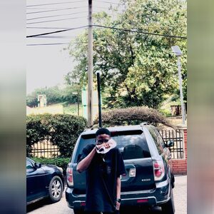 maziblvck, online dating profile photo