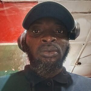 amike3-, online dating profile photo