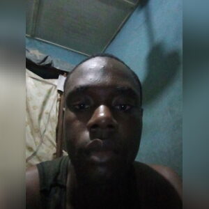 omozuwaf, online dating profile photo