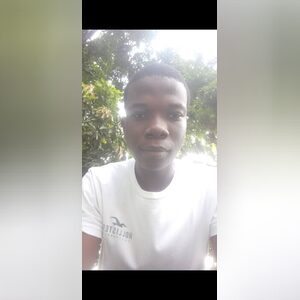 kolade, online dating profile photo