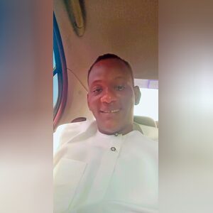 lanreaze, online dating profile photo