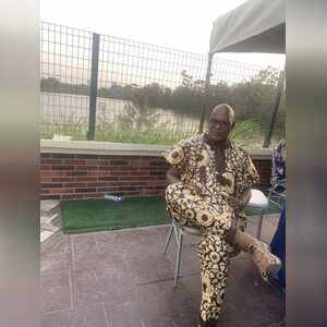 wale_ore, online dating profile photo