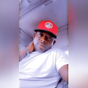 wyteman, online dating profile photo