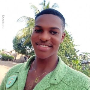 saleem, online dating profile photo
