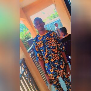 donaeze, online dating profile photo