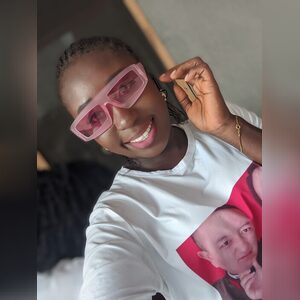 onyilef, online dating profile photo