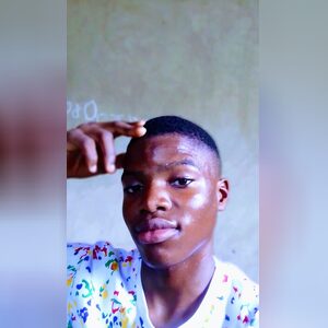 praised2, online dating profile photo