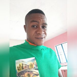 oolaji8-, online dating profile photo