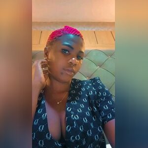 sheilato, online dating profile photo