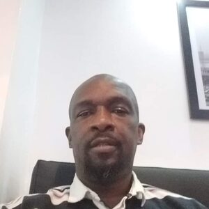 oluwaser, online dating profile photo