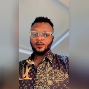 adefolarin, online dating profile photo