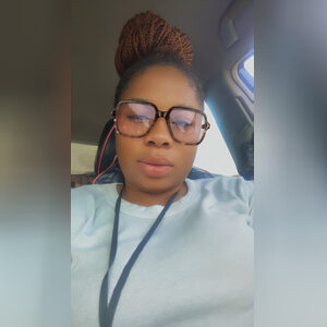 oyinesth, online dating profile photo