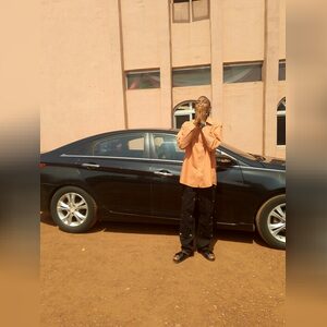 viki24, online dating profile photo