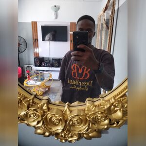 akanni001, online dating profile photo