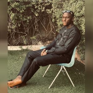 onudanie, online dating profile photo