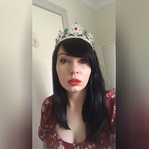 happybec, online dating profile photo
