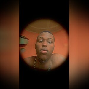 chakzulu, online dating profile photo