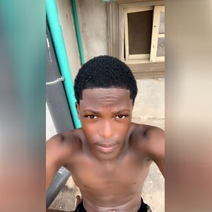 basitoye, online dating profile photo